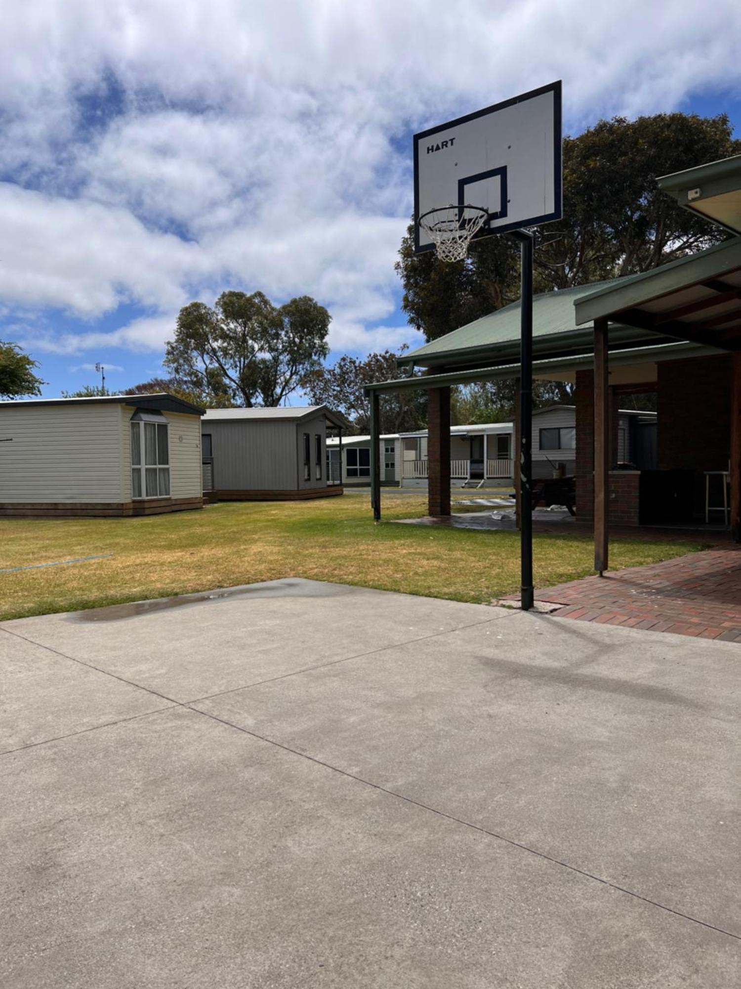 Ocean Grove Holiday Park Bagian luar foto